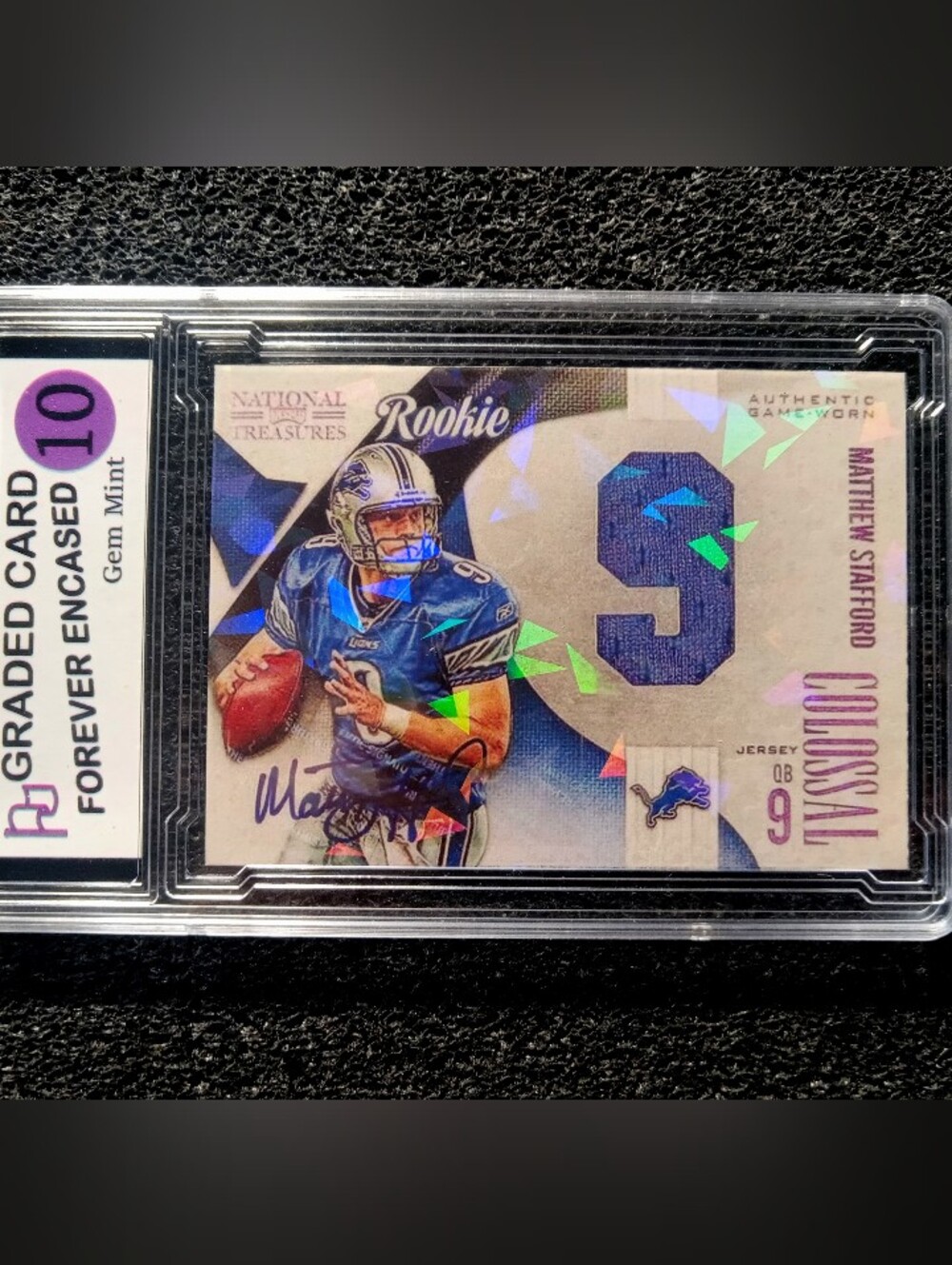 Mathew Stafford Detriot Lions MVP Cracked Ice Autograph Football Rookie Card